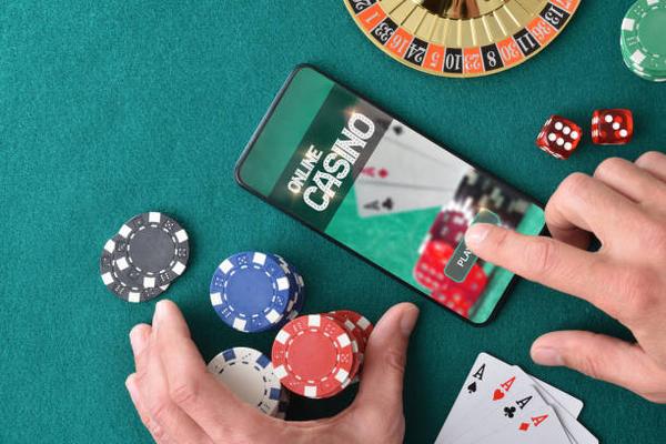 How Bonuses in New Online Casinos Compare to Established Sites